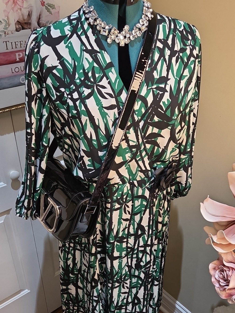 Nwot Large Eva Mendez Green & Black Abstract Wrap Dress - Picture 17 of 17